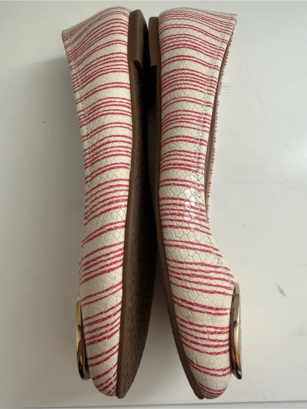 Tory Burch Reva size 7.5 Cream & Pink Striped Logo Ballet Flats